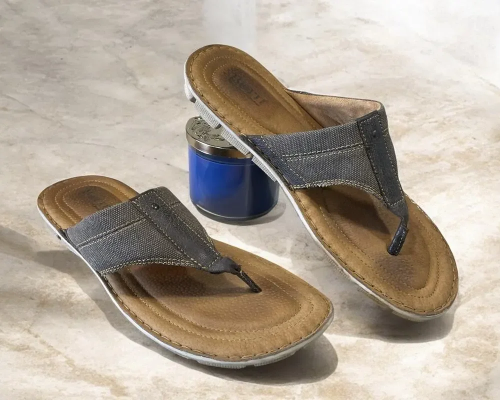 BORN Brown Leather Thong Flip Flop Sandals Men’s Size 14/47 Sandal Casual Shoes
